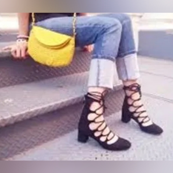 Ladies ZARA  BLACK LACE UP HEELED SHOES SANDALS KNEE HIGH 36/UK-/US 6 - Picture 3 of 13